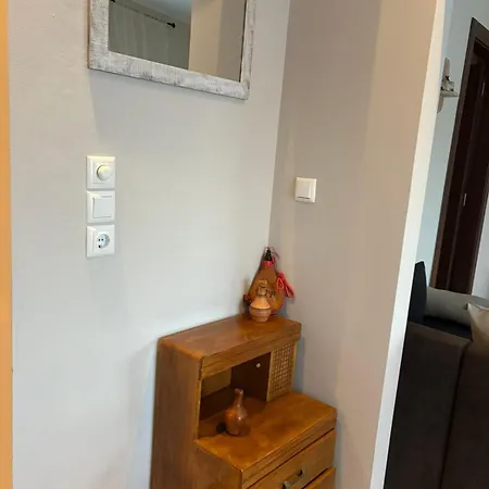 Castle Hill 1st Floor Daire Kavala