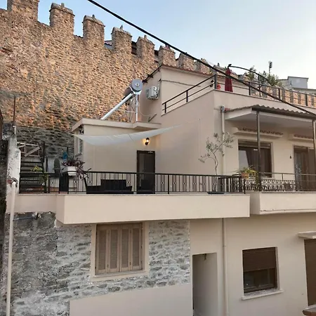 Daire Castle Hill 1st Floor *