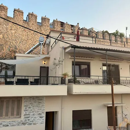 Castle Hill 1st Floor Daire *